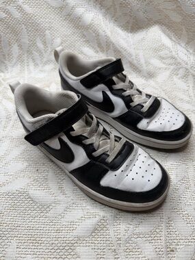 Nike Kids 3Y Court Borough Low Recraft sneakers